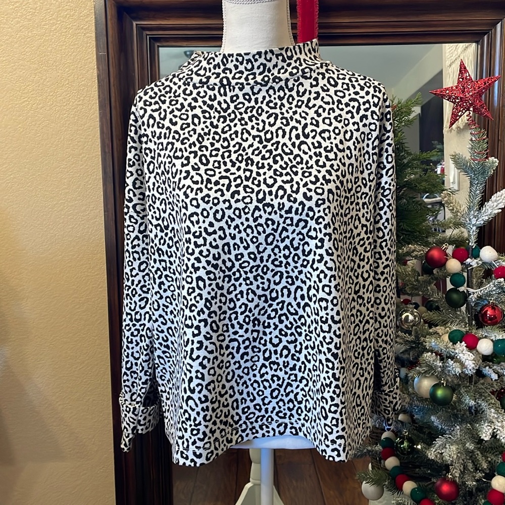 New Ann Taylor Leopard Print Mock Neck